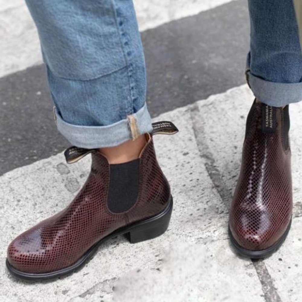 Blundstone Embossed Leather Boot. 2166. Dress boot. Elastic sided. Size: 7, 8, 9 - Picture 14 of 14